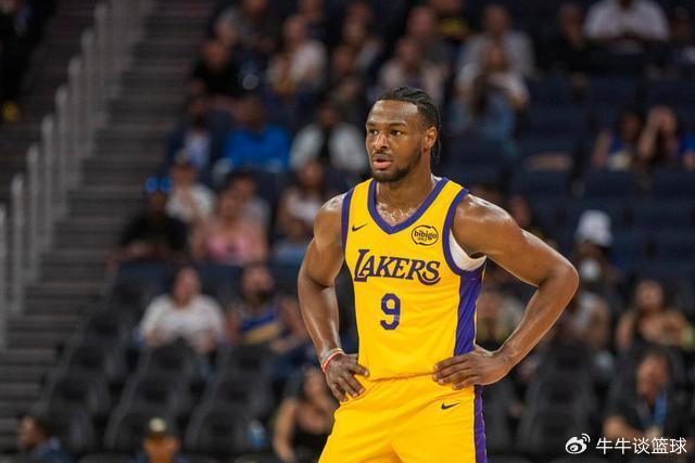 意甲-弗拉泰西双响劳塔罗破门 国米3-0恩波利